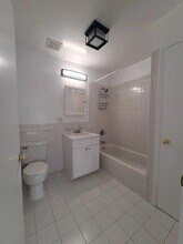 854 8th Ave in New York, NY - Building Photo - Building Photo