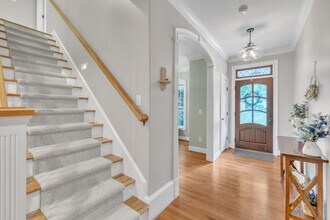 617 Village Commons Ln in Apex, NC - Building Photo - Building Photo