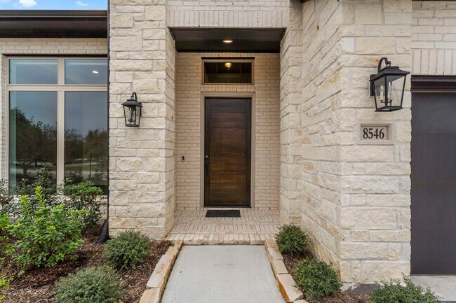 property at 8546 Burdekin Rd