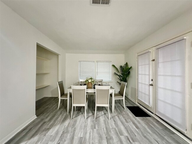 property at 5346 Windswept Ln