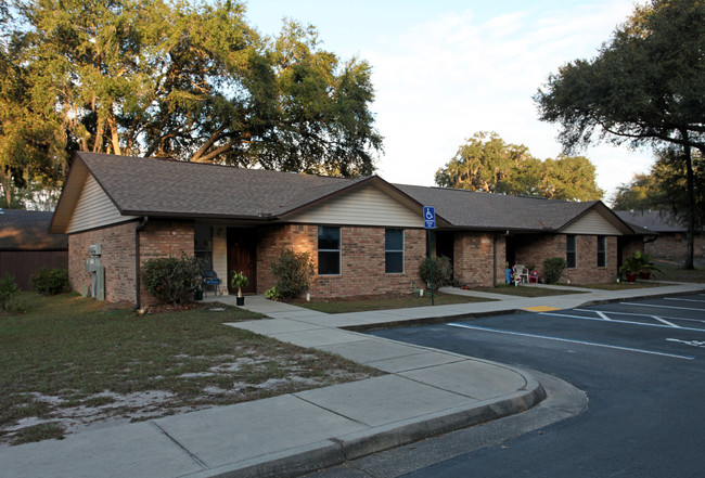 Rainbow Gardens Apartments in Dunnellon, FL - Building Photo - Building Photo