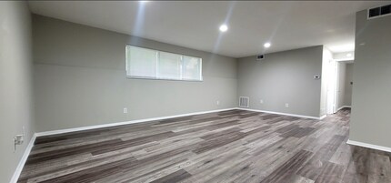 4440 Flowerdale Ave in Dayton, OH - Building Photo - Building Photo