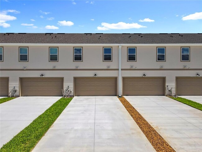 6322 Tabebuia Pkwy in Winter Garden, FL - Building Photo - Building Photo