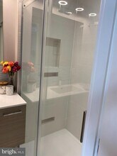 2422 17th St NW-Unit -306 in Washington, DC - Building Photo - Building Photo