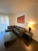 220 E Flamingo Rd in Las Vegas, NV - Building Photo - Building Photo