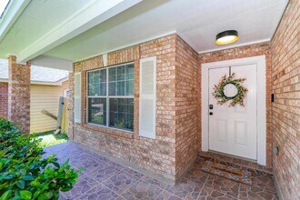 12102 Ent Loop in Laredo, TX - Building Photo - Building Photo