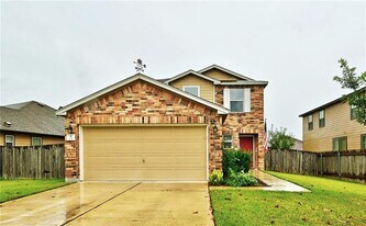 171 Violet in Kyle, TX - Building Photo