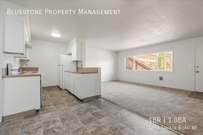 property at 1653 Savage Rd NE