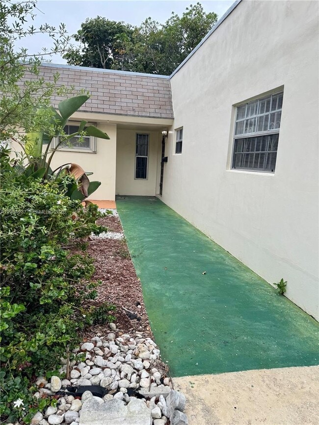 11234 SW 169th St in Miami, FL - Building Photo - Building Photo