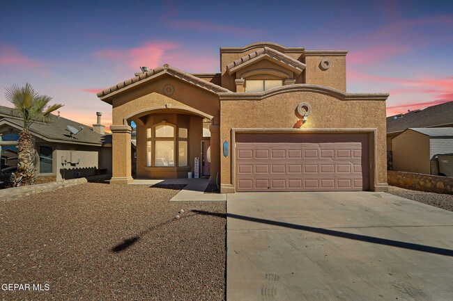 property at 1290 Hidden Bend Pl