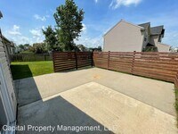2902 Marguerite Dr photo'