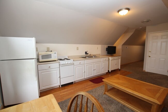 19725 Old Landing Rd in Rehoboth Beach, DE - Building Photo - Building Photo