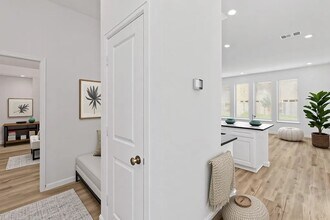 4131 Balboa Dr in Arcola, TX - Foto de edificio - Building Photo