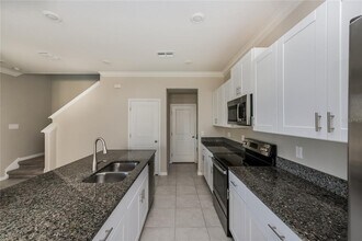 8089 Rolling Shell Trail in Wesley Chapel, FL - Building Photo - Building Photo