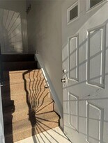 156-49 76th St, Unit 2 in Queens, NY - Building Photo