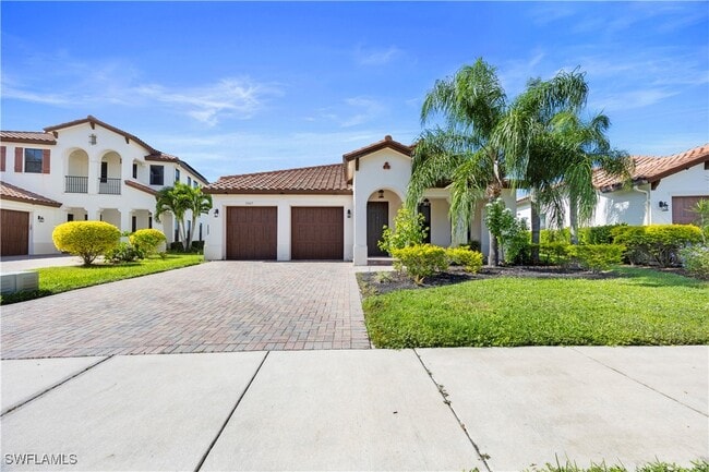 property at 5087 Salerno St