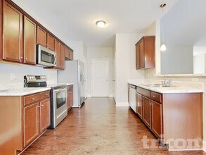 249 White Creek Dr in Rockmart, GA - Foto de edificio - Building Photo