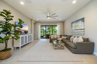 13429 Coronado Dr in Naples, FL - Building Photo - Building Photo