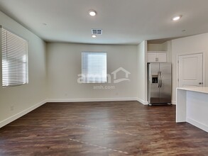 259 Yasmin Daylily Pl in Henderson, NV - Building Photo - Building Photo