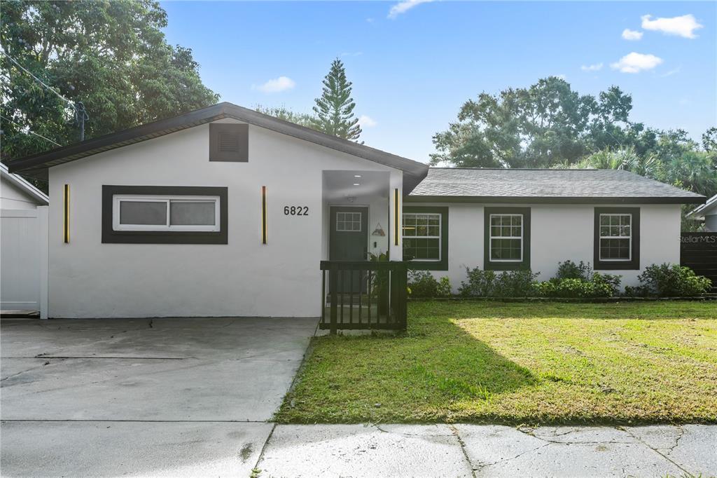6822 S Wall St in Tampa, FL - Building Photo
