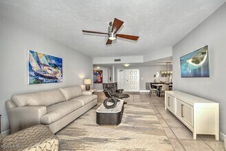 980 Cape Marco Dr in Marco Island, FL - Building Photo - Building Photo