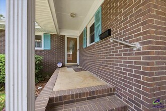 202 Self St in Warner Robins, GA - Building Photo - Building Photo