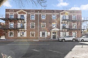 65-67 4th Avenue in East Orange, NJ - Building Photo