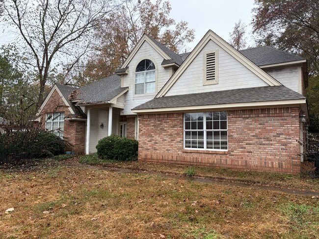 89 Sir Henry Dr in Columbus, MS - Building Photo - Building Photo