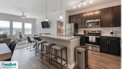 915 Brentmoor Dr, Unit 4103 in Myrtle Beach, SC - Foto de edificio - Building Photo