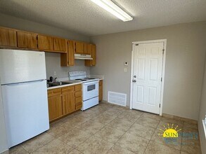 2243 Panhandle Trl in Navarre, FL - Building Photo - Building Photo