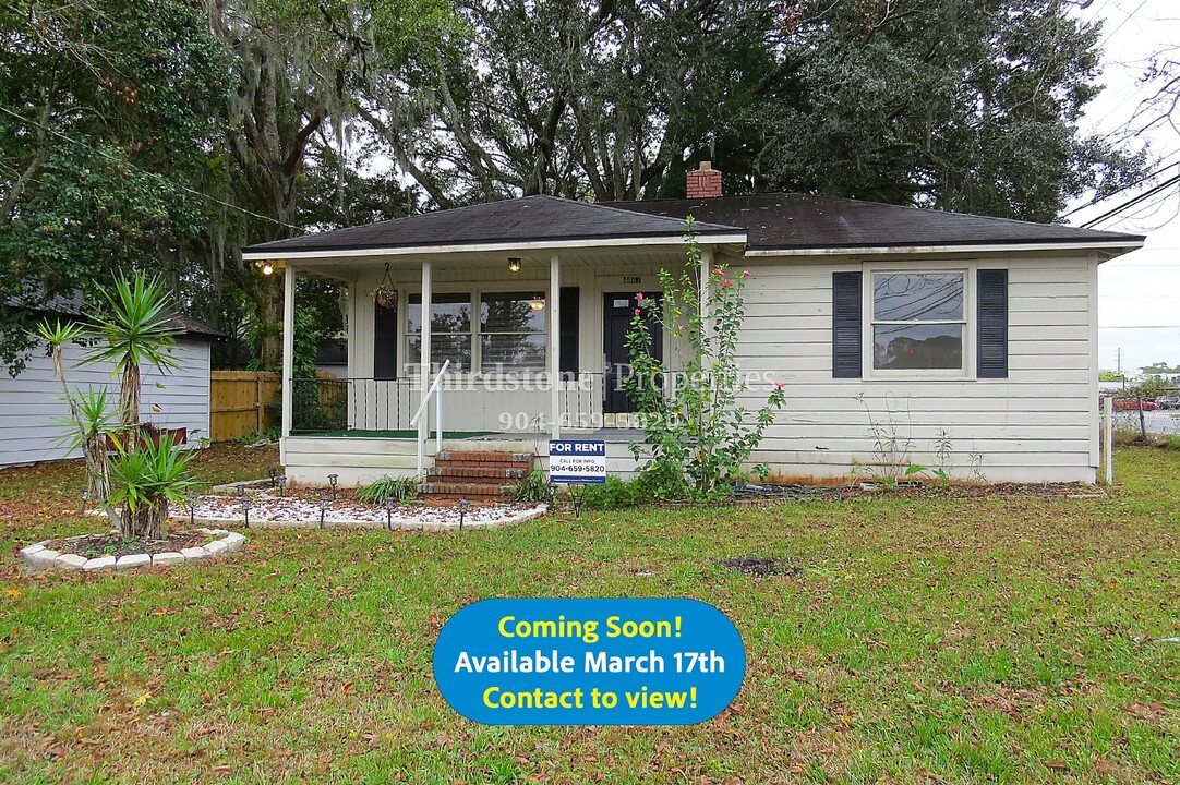 4862 Catherine Terrace in Jacksonville, FL - Building Photo