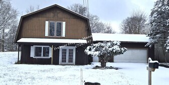 114 Bryan St in New Castle, PA - Building Photo