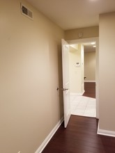 2105 St Charles Rd-Unit -1 in Maywood, IL - Building Photo - Building Photo