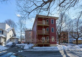 26 Vinson St in Worcester, MA - Building Photo - Building Photo