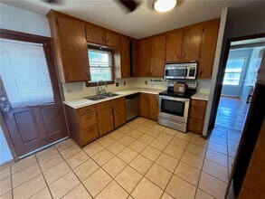 117 Holly Dr in Portland, TX - Building Photo - Building Photo