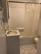 1024 Cabell St-Unit -B in Lynchburg, VA - Building Photo - Building Photo