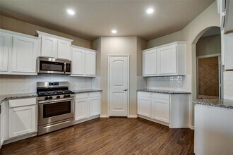 607 Eleanor Dr in Rockwall, TX - Building Photo - Building Photo