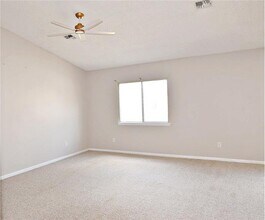 3502 Fox Ln in Poughkeepsie, NY - Building Photo - Building Photo