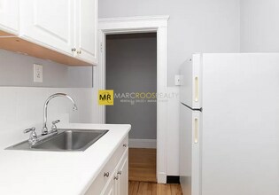 131 Park Dr, Unit 22 in Boston, MA - Building Photo - Building Photo