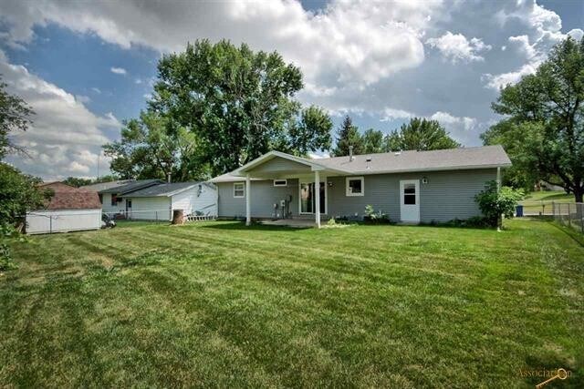 110 Anaconda Rd in Rapid City, SD - Building Photo - Building Photo