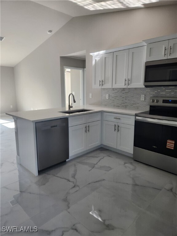 518 Edward Hall Ave S in Lehigh Acres, FL - Building Photo - Building Photo