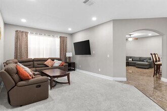 215 Gleneagles Dr in Davenport, FL - Building Photo - Building Photo