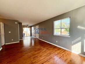 1461 Holly St in Denver, CO - Building Photo - Building Photo