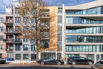 151 Green St in Brooklyn, NY - Building Photo - Primary Photo