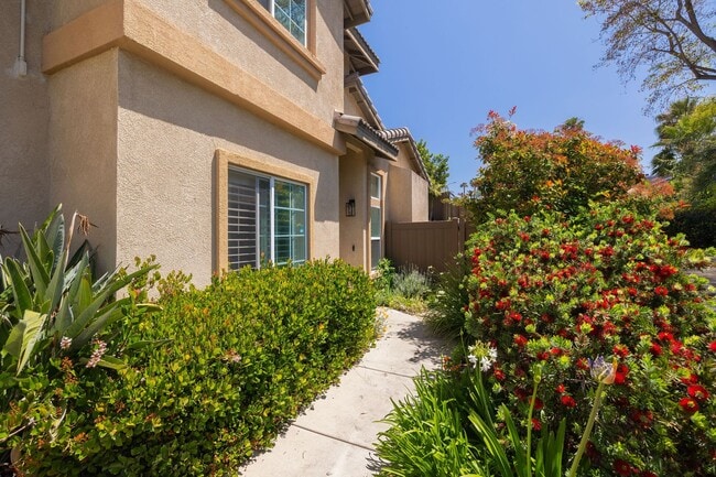 810 Daybreak Pl in Vista, CA - Building Photo - Building Photo