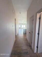 13956 Lago Vista Ave in Horizon City, TX - Building Photo - Building Photo