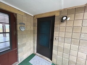 7005 SW 46 Ave in Gainesville, FL - Building Photo - Building Photo