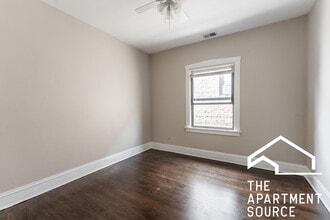 3504 W Grace St in Chicago, IL - Building Photo - Building Photo