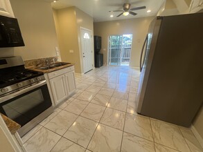 4932 Campanile Dr in San Diego, CA - Foto de edificio - Building Photo