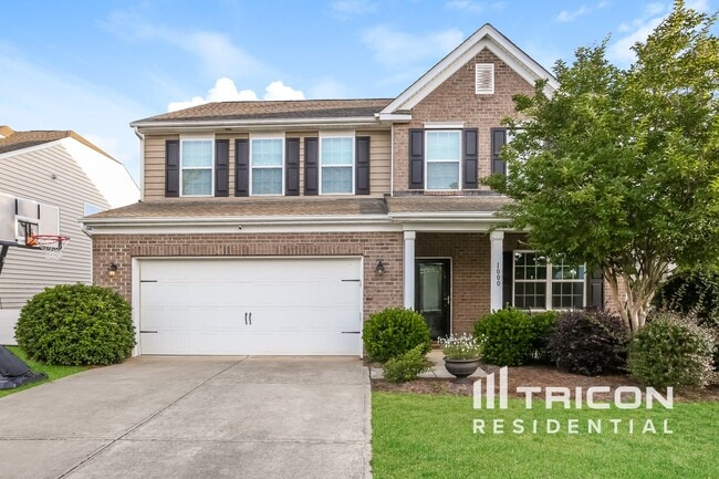 property at 1000 Wainscott Dr